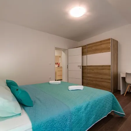 Appartement Antique Center *