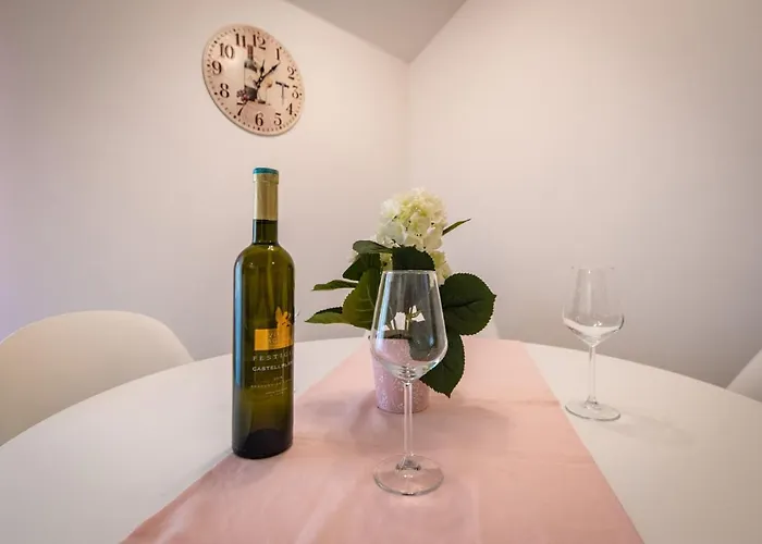 Antique Center 普拉